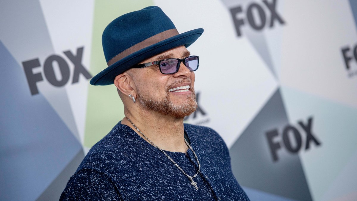 Sinbad thanks fans for support in new video 3 years after stroke NBC4 Sinbad thanks fans for support in new video 3 years after stroke NBC4