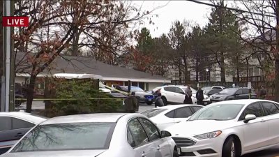 2 women shot inside day care center in Springfield
