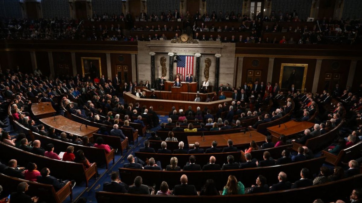 What do yellow ribbons and dog tags mean at Biden’s SOTU address ...