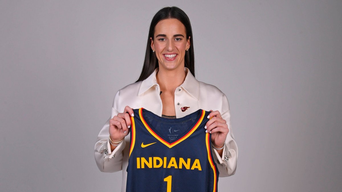 Caitlin Clark Wnba Salary 2024 Nba Netty Adrianna caitlin-clark-wnba-salary-2024-nba-netty-adrianna