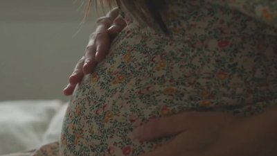 Pregnancy may speed up biological aging, study finds