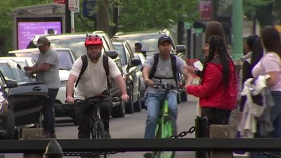 Cyclists petition end of Connecticut Avenue bike lane