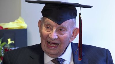 100-year-old Vietnam vet finally receives his college diploma