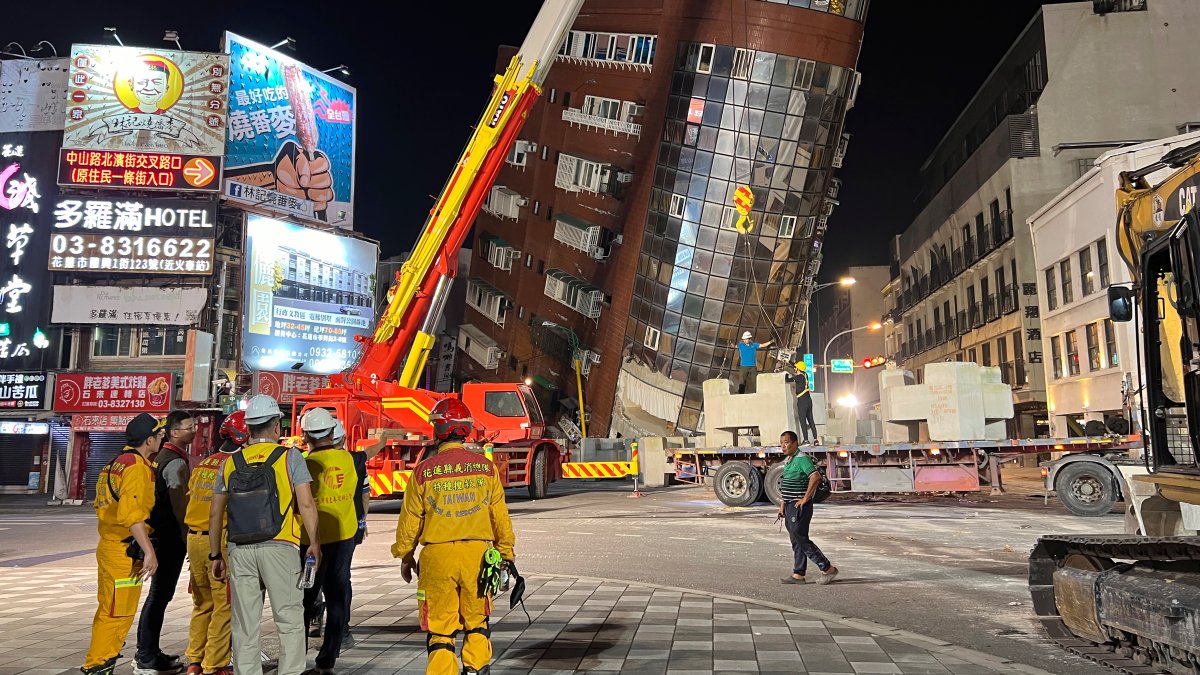 Taiwan earthquake: 9 dead, workers stranded in quarries - Vimarsana News