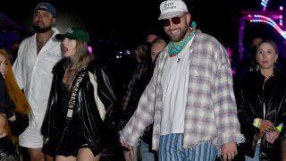 Taylor Swift's Coachella look reveals sweet nod to Travis Kelce – NBC4  Washington