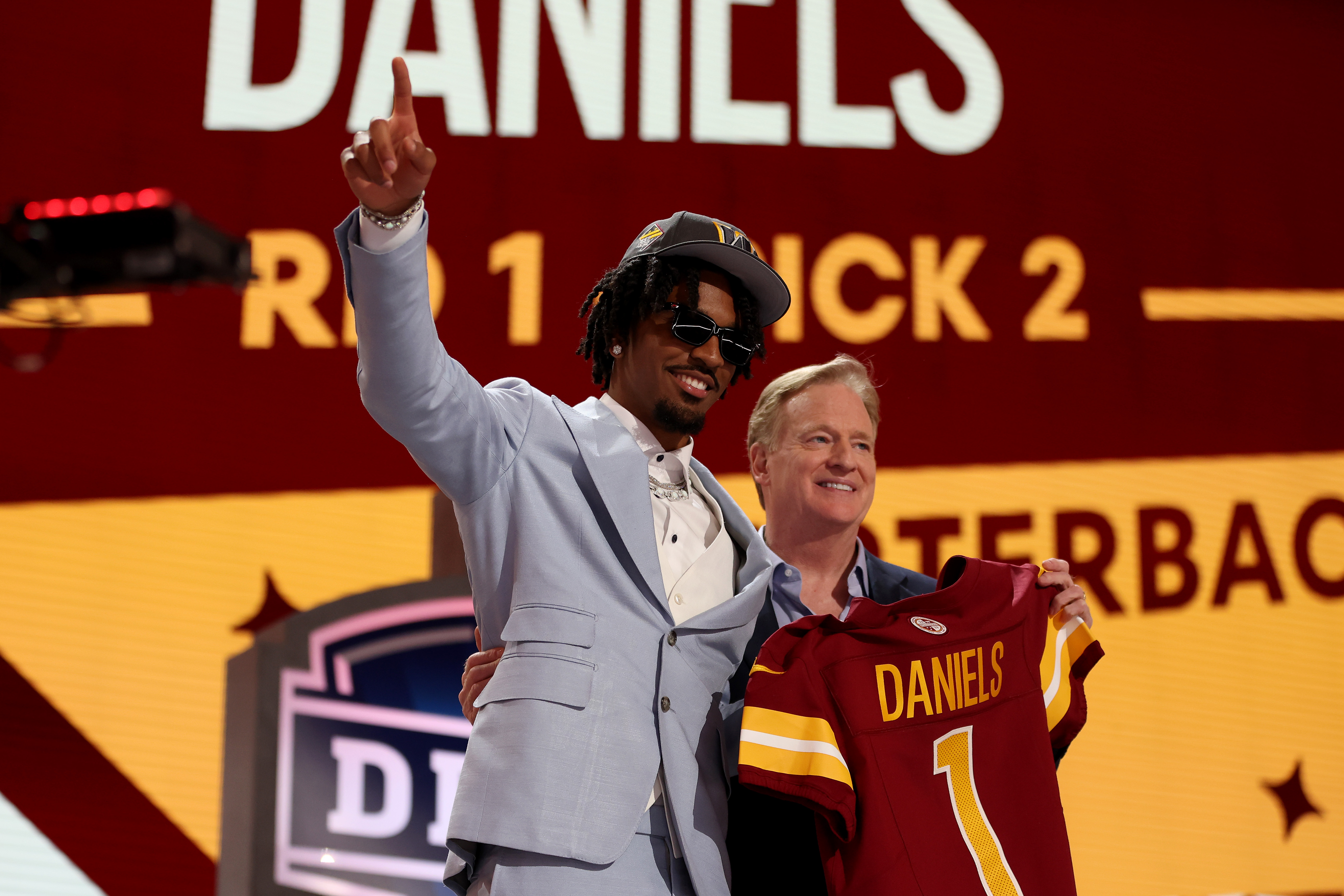 Commanders set new course for the future drafting Jayden Daniels 