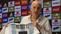 César Luis Menotti, Argentina's first World Cup-winning coach in 1978, dies at 85