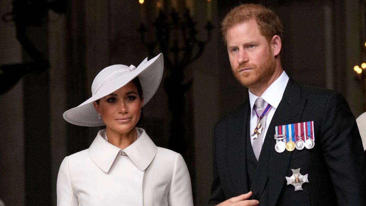 Royal website removes Prince Harry's Meghan Markle romance statement – NBC4 Washington