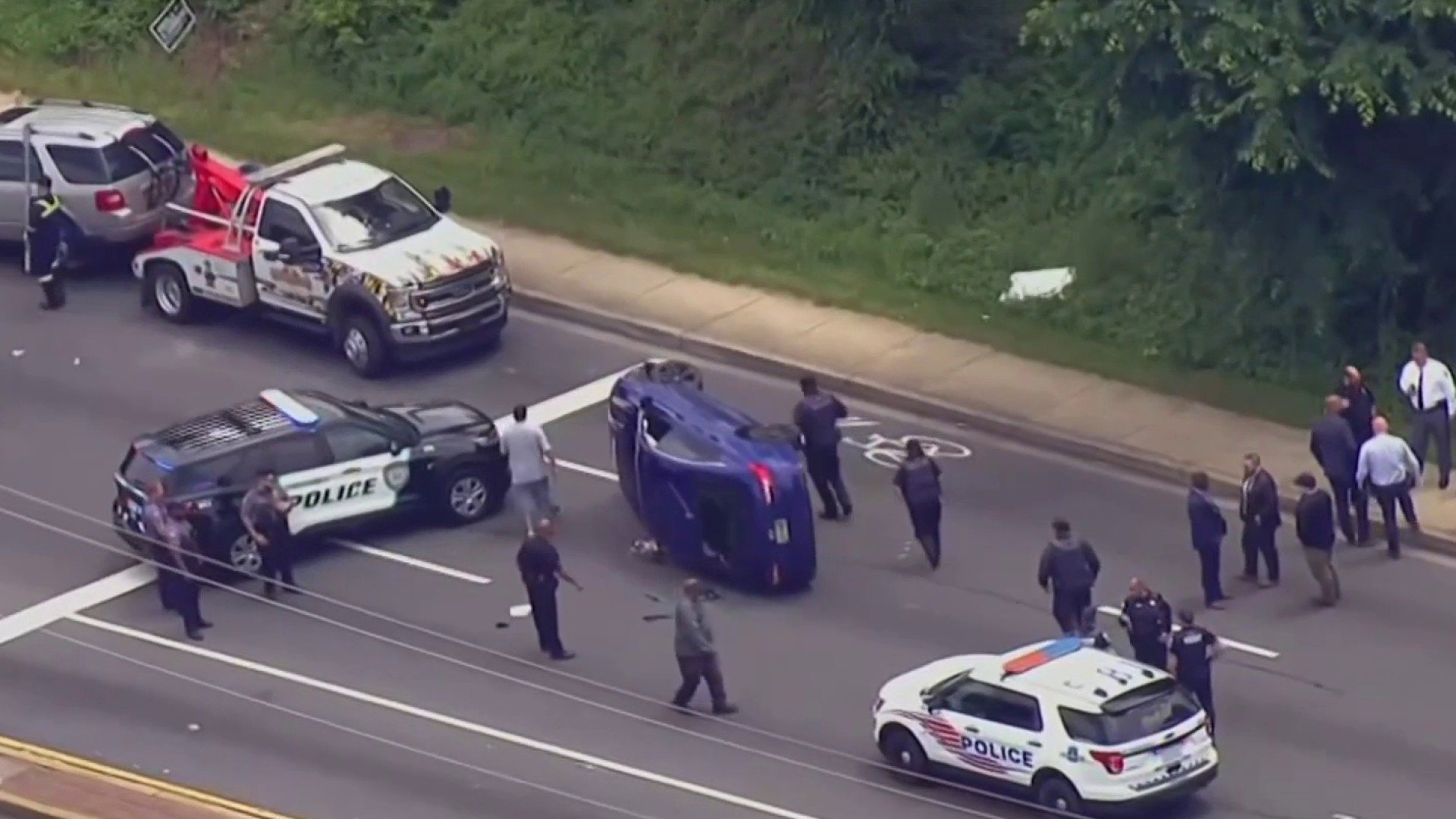 2 suspects face gun charges after DC shooting ends with injured police captain - Vimarsana News