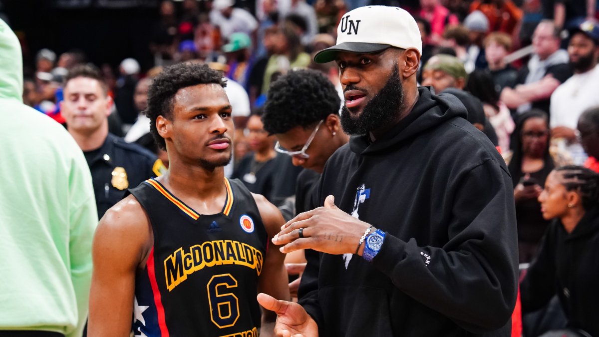 Father-son NBA duo: Lakers draft Bronny James to pair him with LeBron