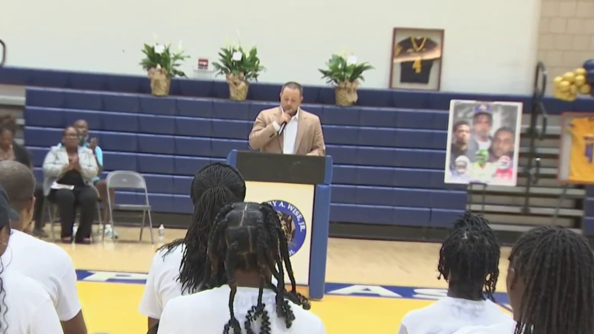 Vigil held for Wise High School alumni killed in crash – NBC4 Washington