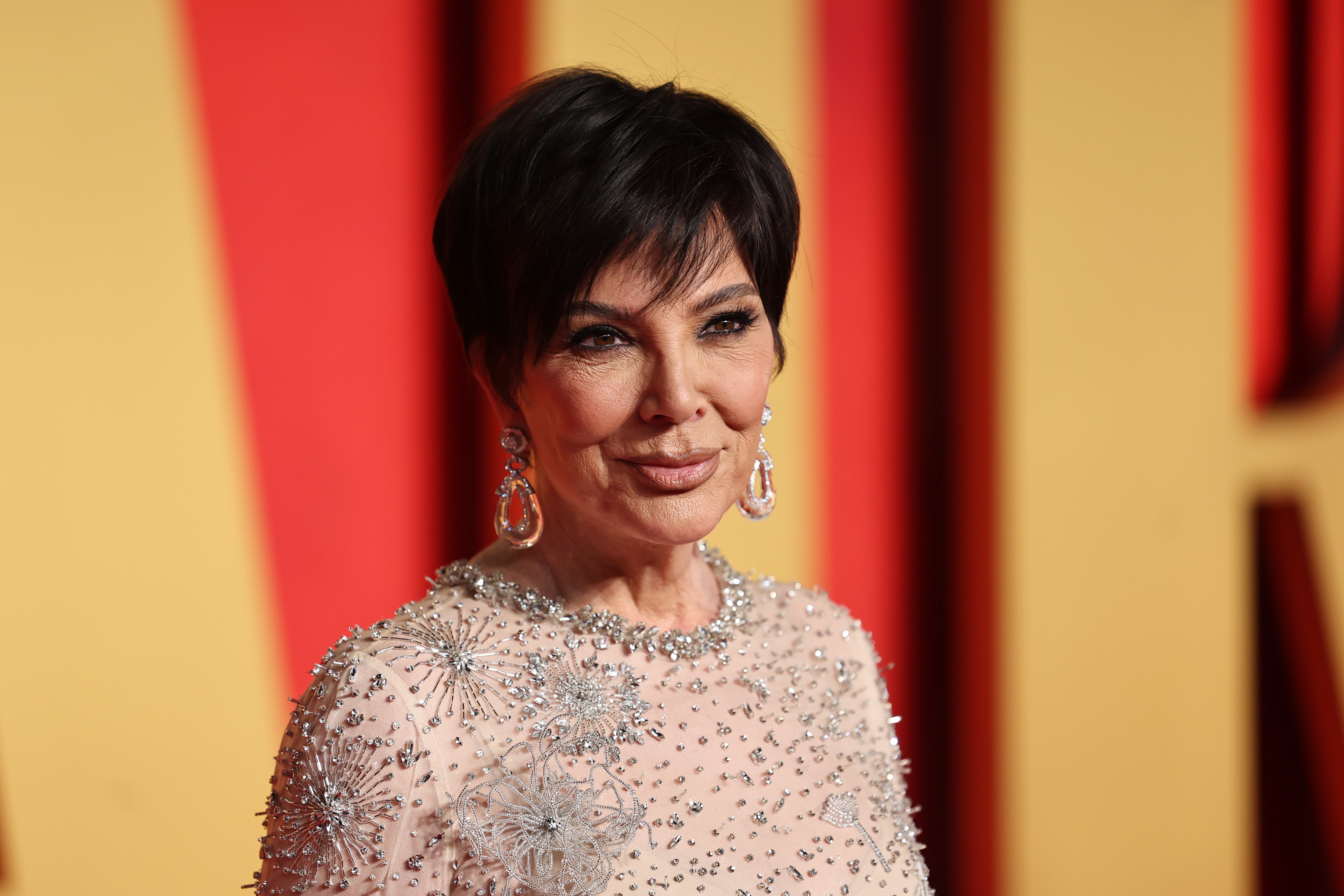 Kris Jenner undergoes surgery after ovary tumor diagnosis