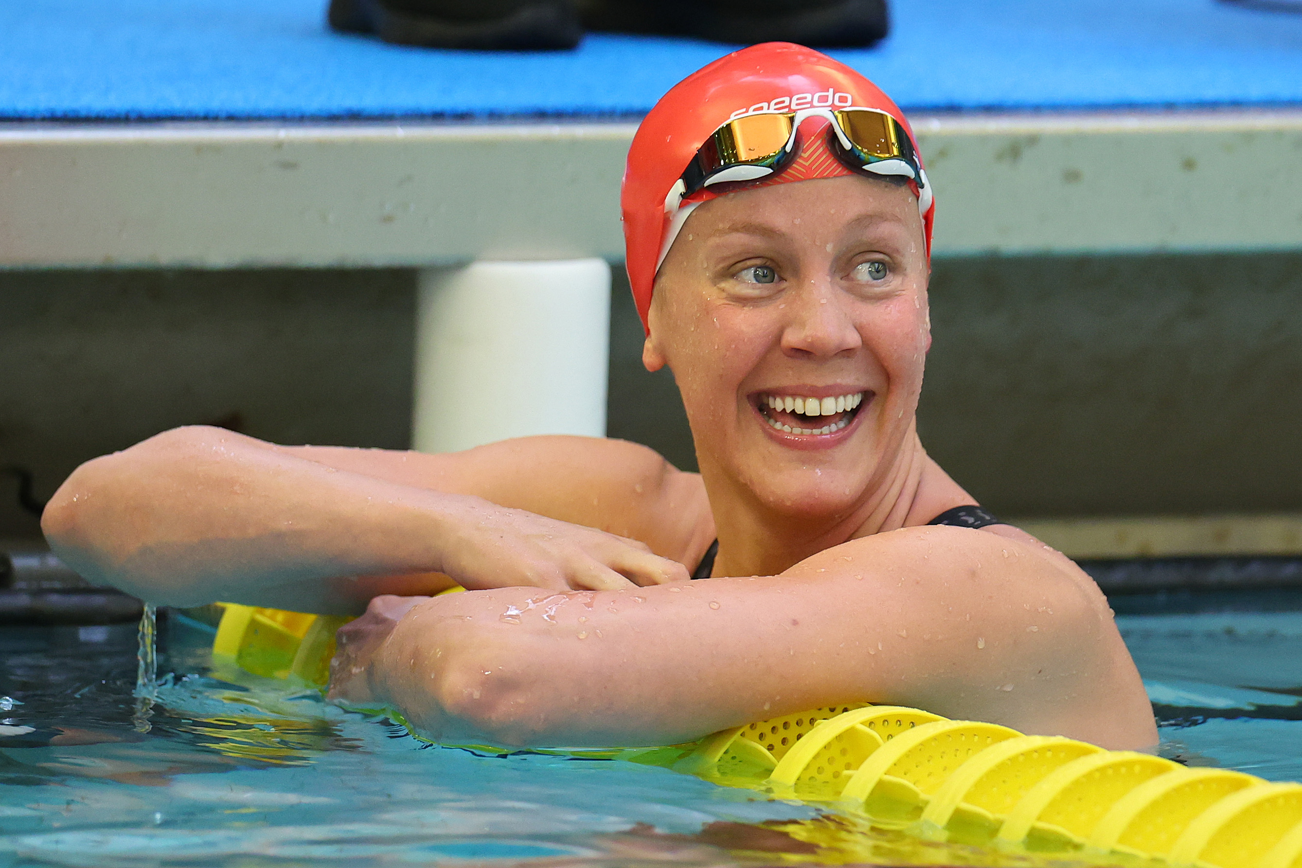 5-time medalist Mallory Weggemann swims at Paralympic Games for first time as mother
