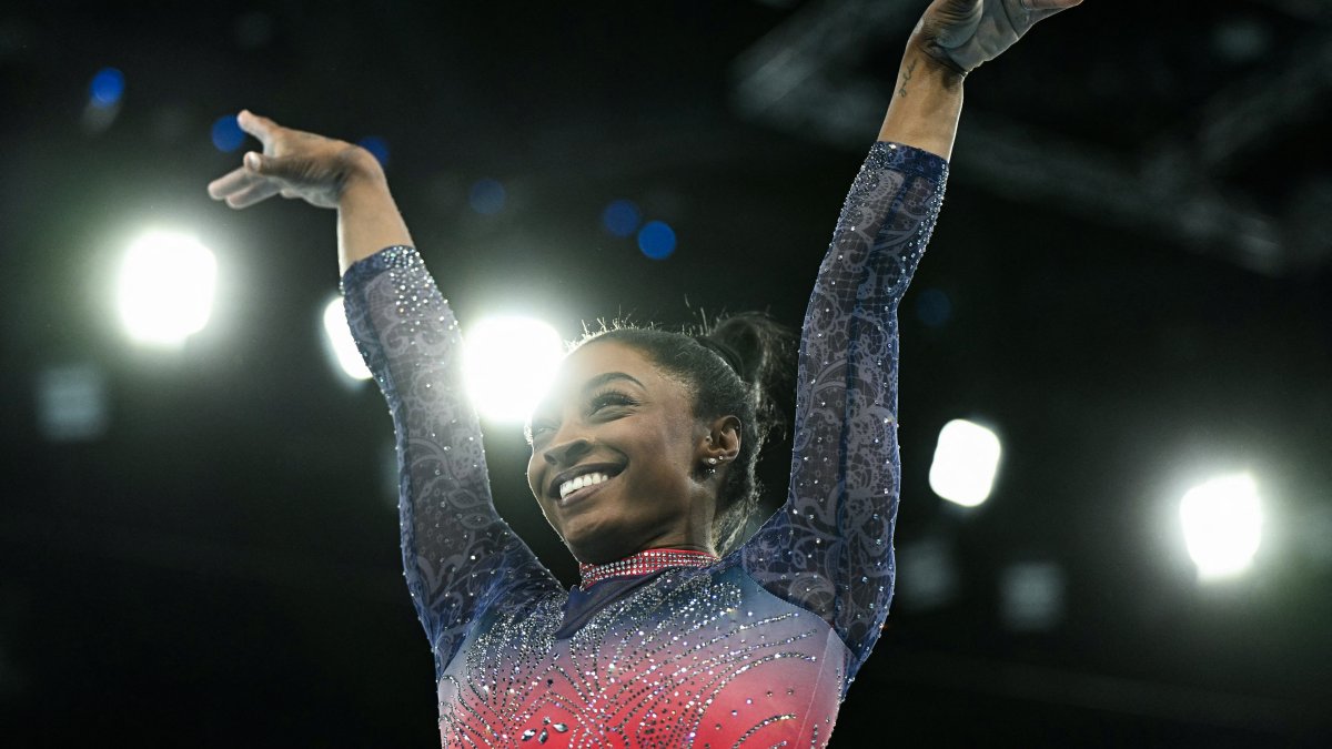 Rewatch Simone Biles gymnastics performances from 2024 Olympics NBC4