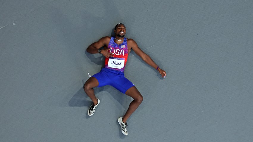 Team USA’s Noah Lyles left the area in a wheelchair after the men’s 200m final at the 2024 Olympics Thursday.