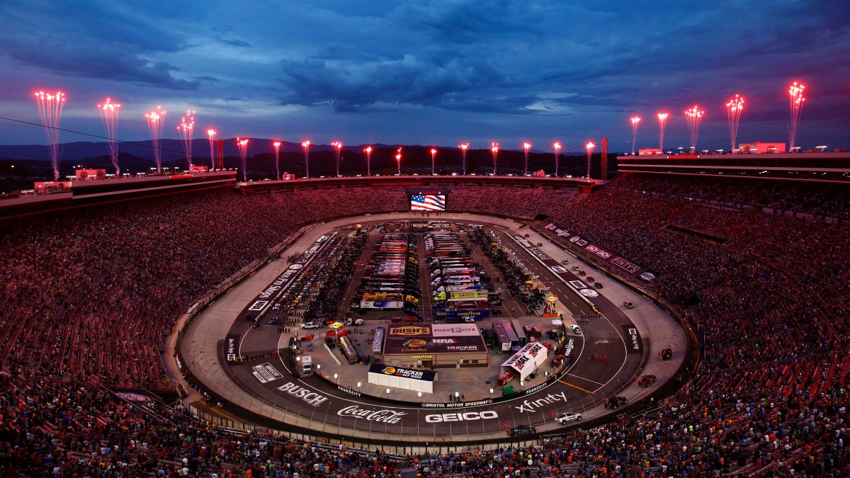 NASCAR at Bristol Schedule, watch info, picks for Night Race NBC4