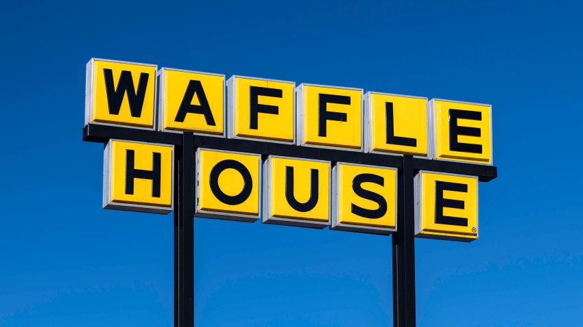 KISSIMMEE, FLORIDA, UNITED STATES – 2014/08/28: Waffle House is an American restaurant chain predominately located in the southern states. (Photo by John Greim/LightRocket via Getty Images)