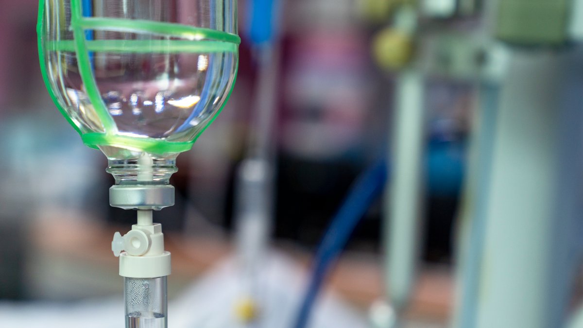 Oregon hospital facing 303 lawsuit after nurse accused of replacing