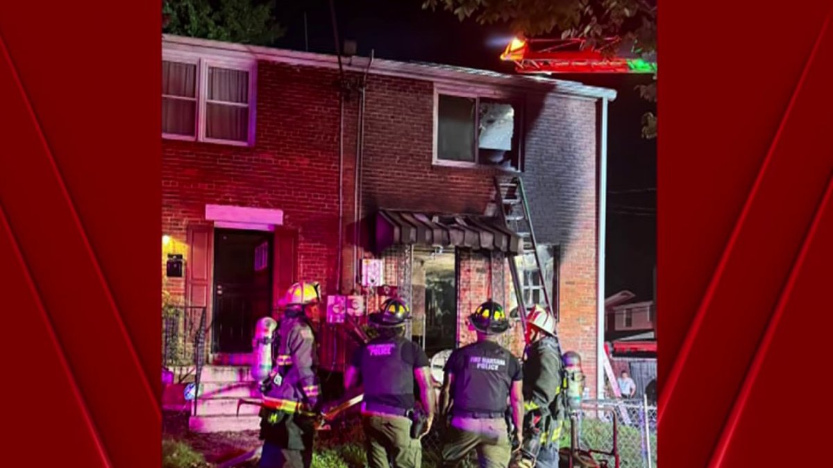2 dead, 1 hurt after house fire in DC – NBC4 Washington