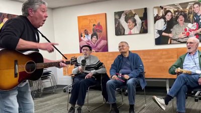 Arts for the Aging engages seniors with music, painting, poetry and more