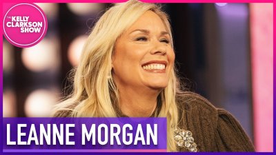 Leanne Morgan jokes she's the only grandma with a Netflix special