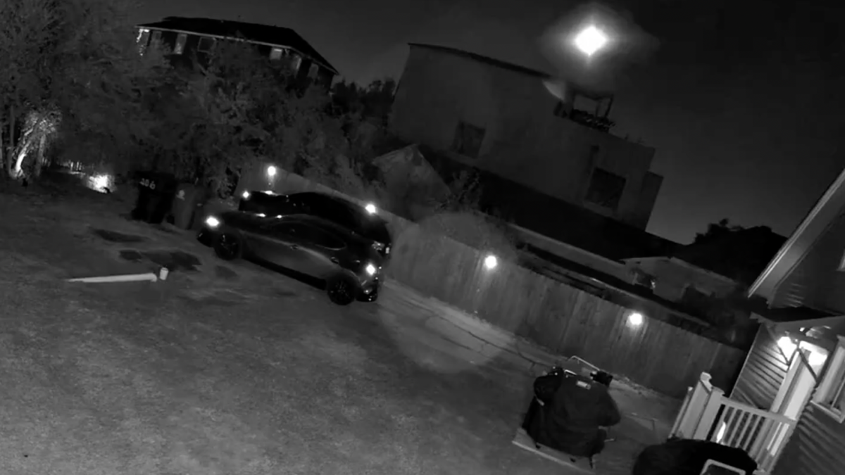 Officials reviewing flight records after helicopter crash in Texas