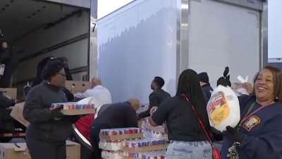 DC-area food banks, churches feed neighbors in need