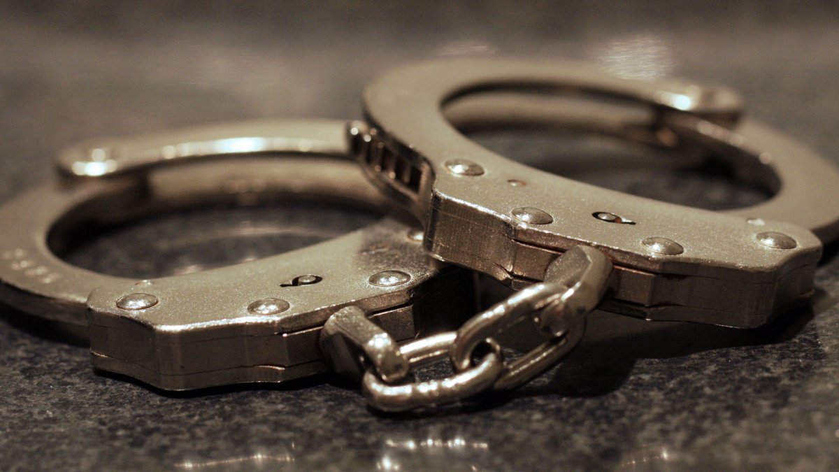 Florida woman arrested after allegedly drowning newborn in toilet ...