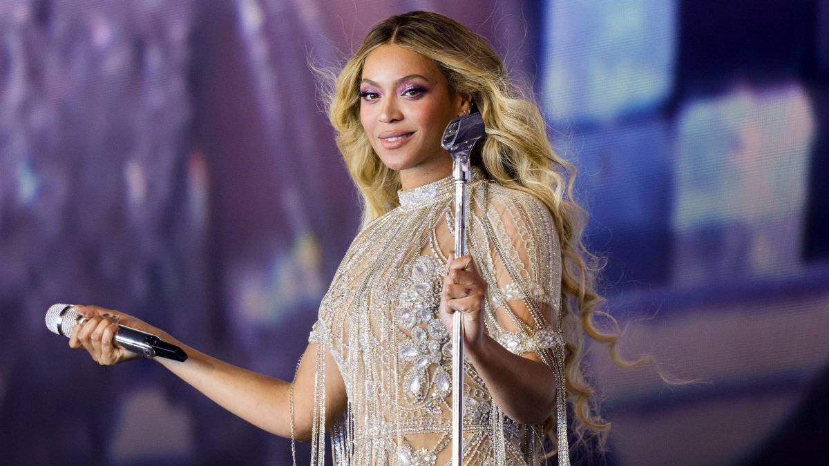 When and how to watch Beyoncé’s live show on Netflix on Christmas ...