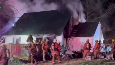 House fire leaves 1 dead in Montgomery County