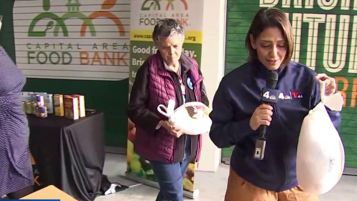 Giving Back This Holiday Season Nbc4 Washington