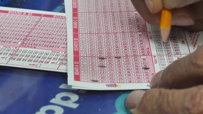 Mega Millions jackpot grows to historic $1.22 billion