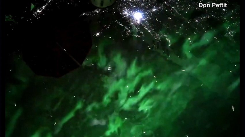 NASA astronaut captures amazing view of the northern lights