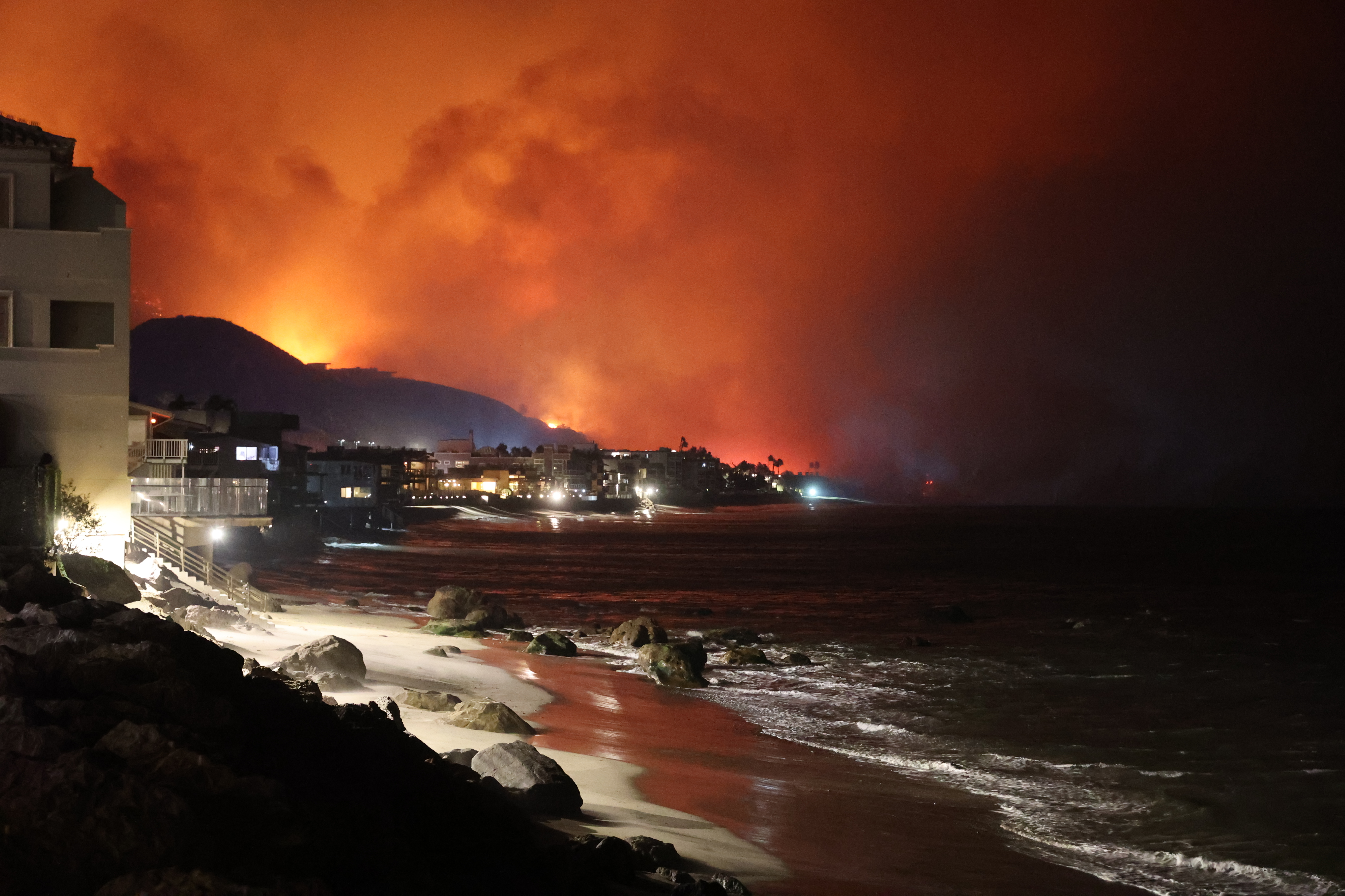 Images: Wildfires race across Southern California