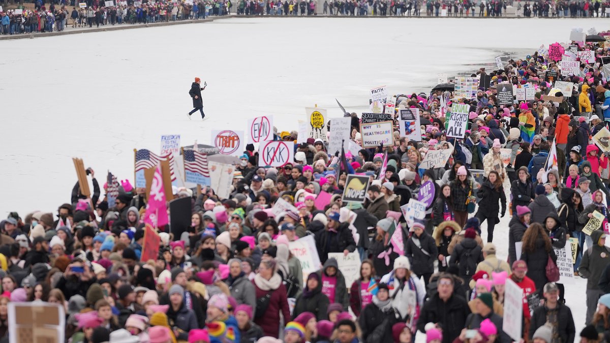 Protesters rally against Trump for People's March – NBC4 Washington