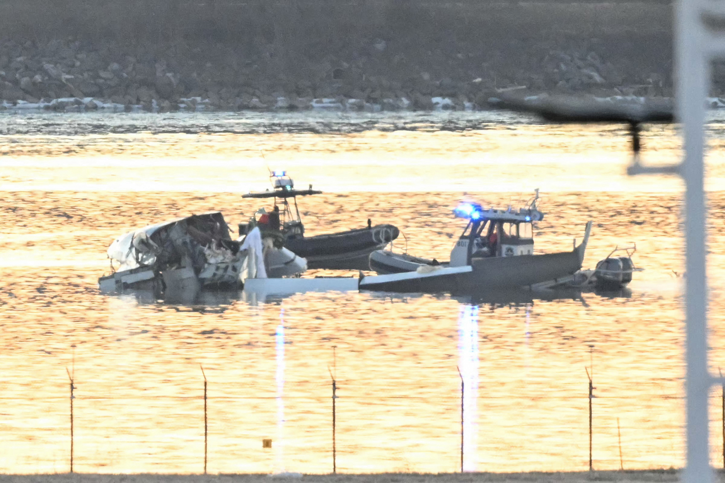 Live Updates No Survivors After Plane Helicopter Crash In DC NBC4 Washington GettyImages 2196091910 1 