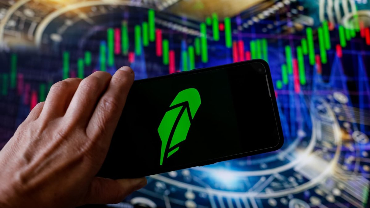 Robinhood says SEC dismissed crypto unit investigation in latest sign of  easier regulation for industry – NBC4 Washington