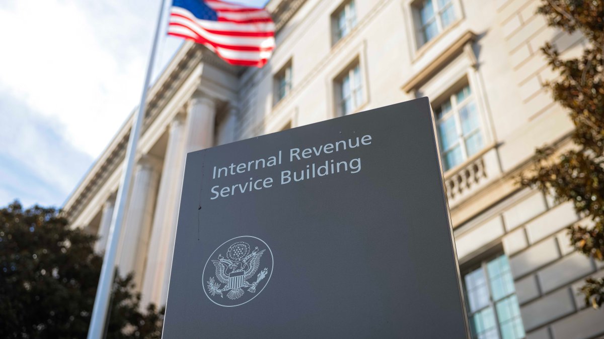 IRS plans to lay off 7,000 probationary workers, AP source says NBC4