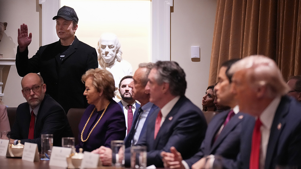 Trump and Elon Musk dominate his first Cabinet meeting – NBC4 Washington