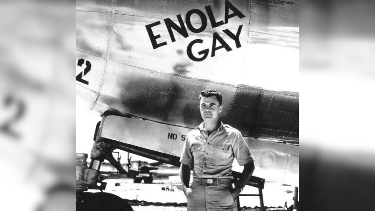 stlTH®︎ 横山 sakevi ENOLA GAY T Enola Gay' aircraft photos out as Pentagon removes history