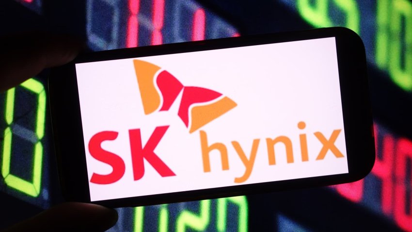 Illustration of the SK Hynix company logo seen displayed on a smartphone screen.