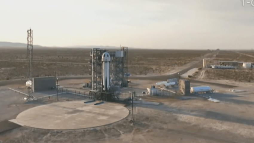 Blue Origin launches all-female celebrity spaceflight