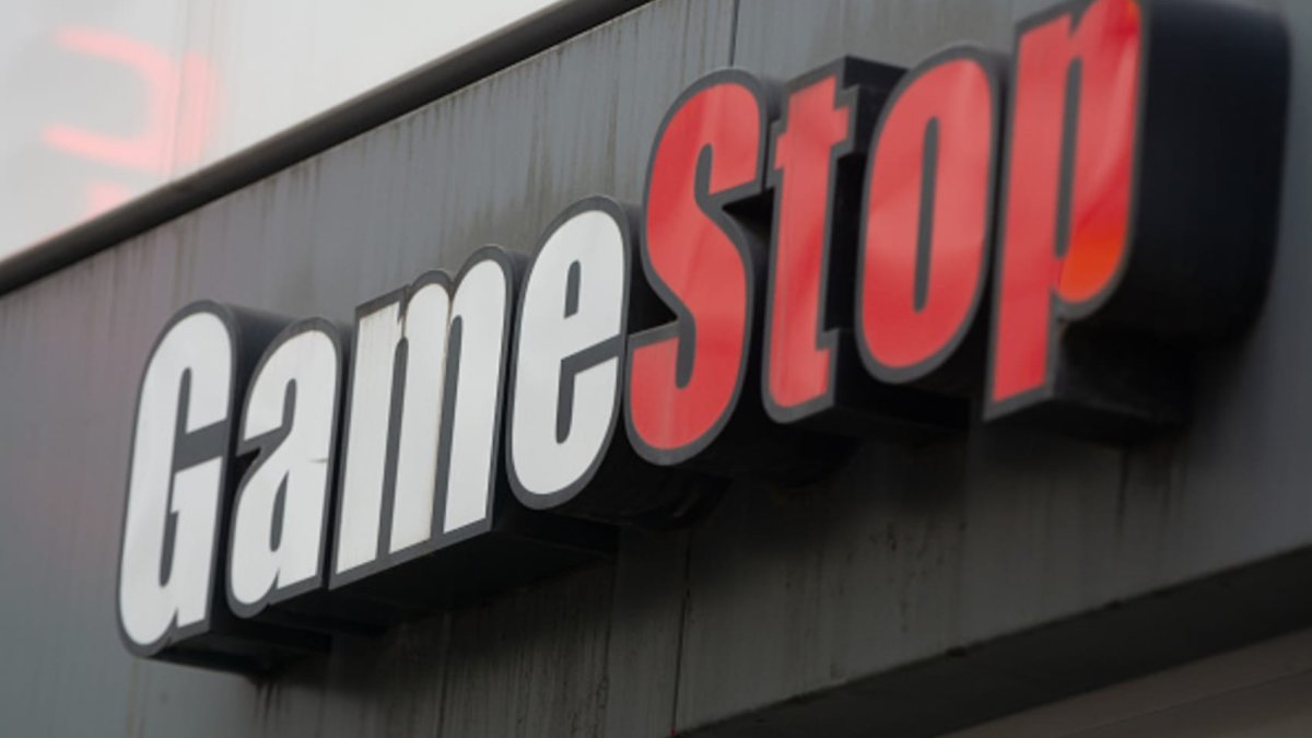 GameStop drops nearly 11% despite initiating bitcoin buying plan with $500  million purchase – NBC4 Washington