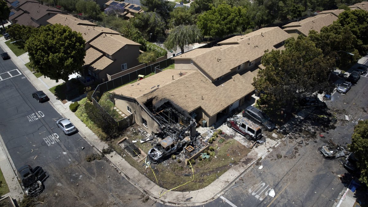 6 passengers presumed dead in San Diego plane crash – NBC4 Washington