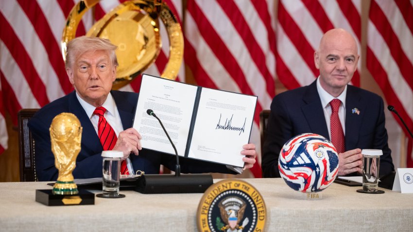 Trump, Infantino