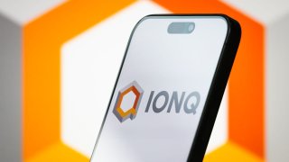 [CNBC] IonQ buys UK quantum startup Oxford Ionics for more than $1 billion