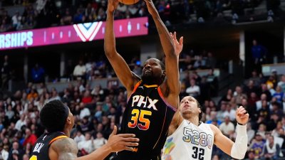 Reports: Kevin Durant traded to Rockets
