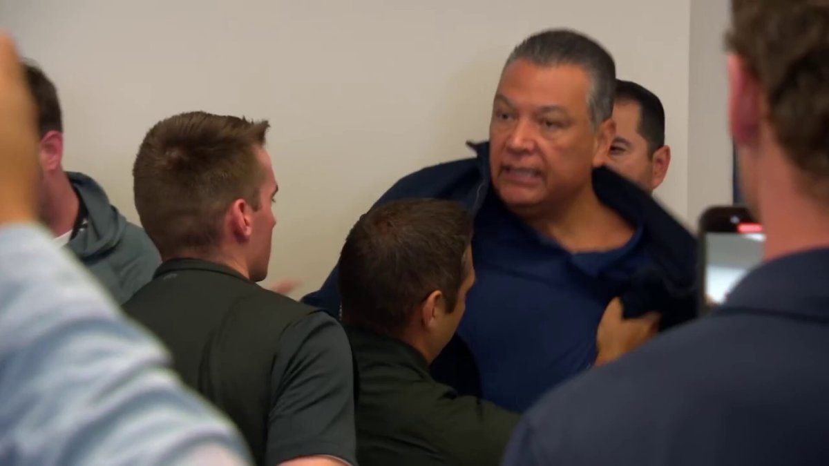 Video: Sen. Alex Padilla removed from news conference with Homeland Security Secretary Noem