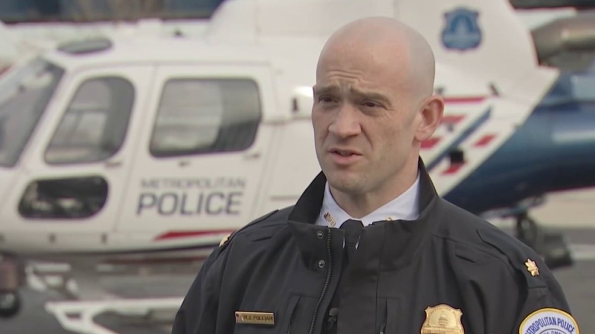 DC police commander suspended, accused of changing crime statistics