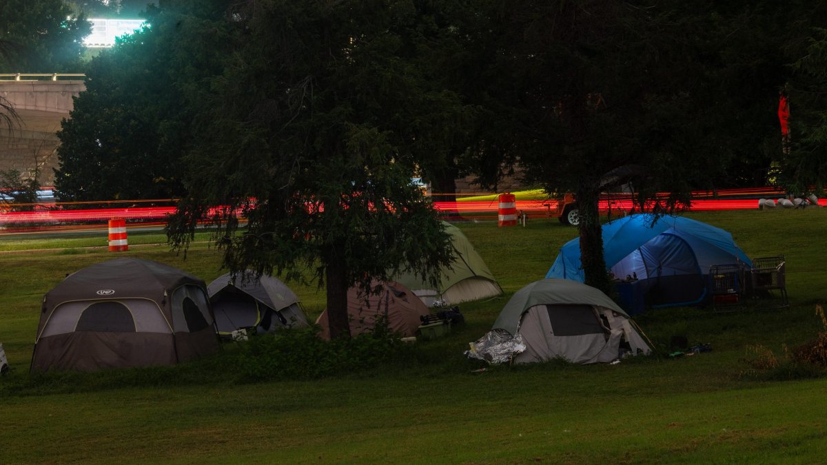 What we know about Trump’s plans to move homeless from DC – NBC4 Washington